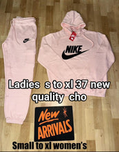 Load image into Gallery viewer, Tracksuit women