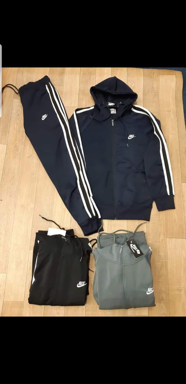 Tracksuit men