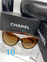 Load image into Gallery viewer, sunglassss with box